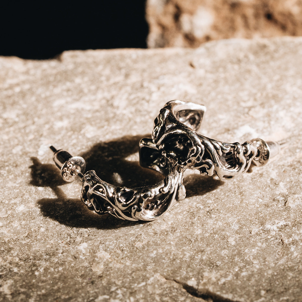Wave Ear Stud