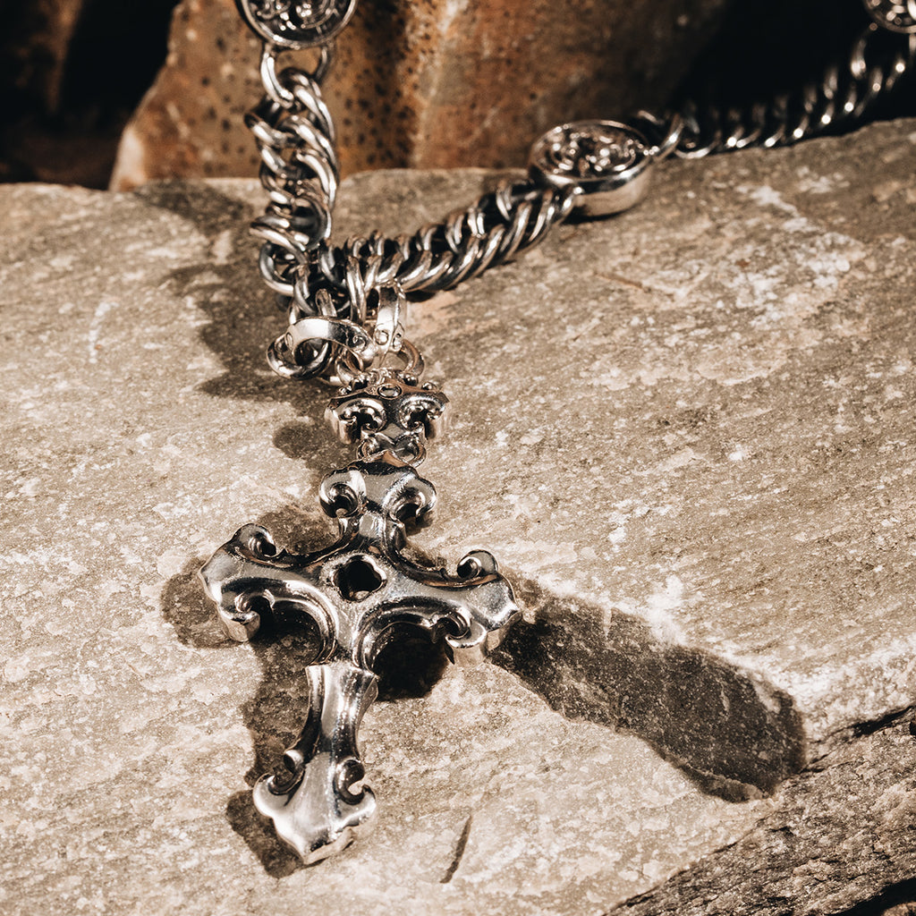 Ruyi Cross with Full Chain