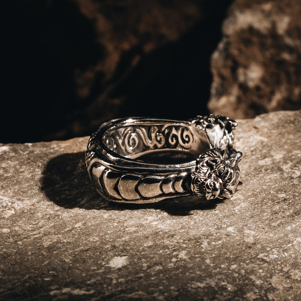 Double Dragon Ring