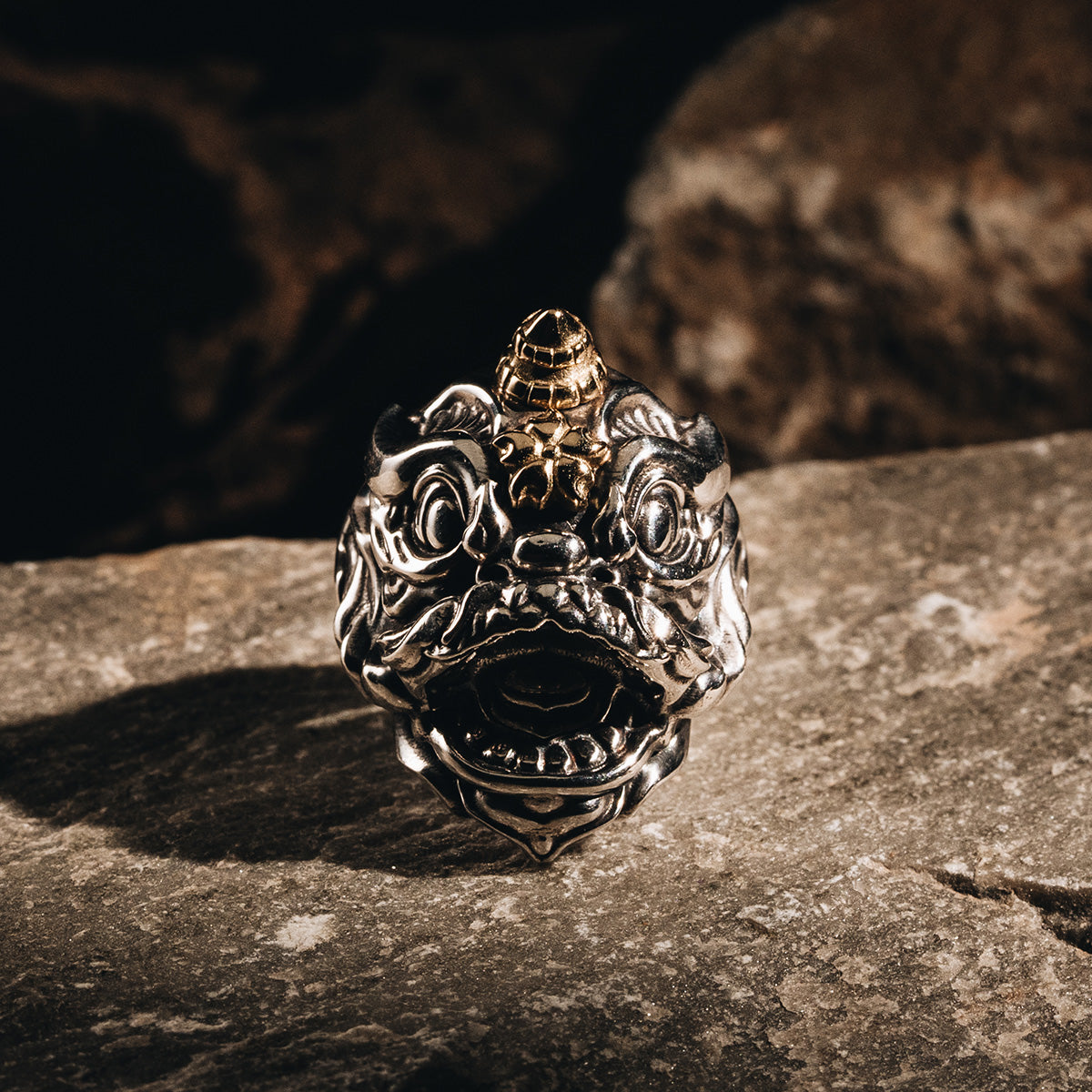 Golden Chinese Lion Ring (M)