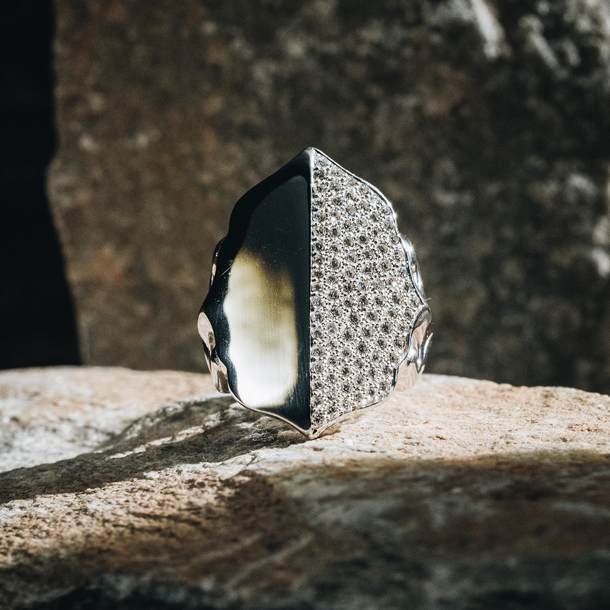 Ruyi Armor Ring Gems (S)